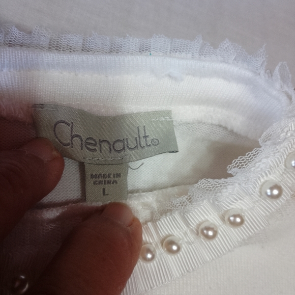 Chenault Off White Lightweight Sweater Gathered 3/4 Sleeves Faux Pearl Neckline - Picture 4 of 5